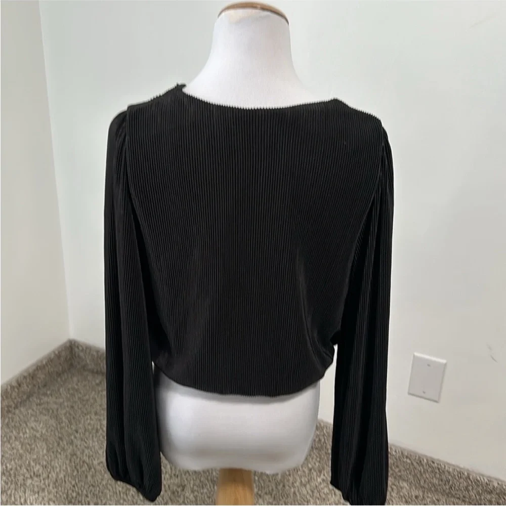🌷 Bundle of 3 NWT/NWOT ASTR Cropped Blouses - Picture 11 of 14
